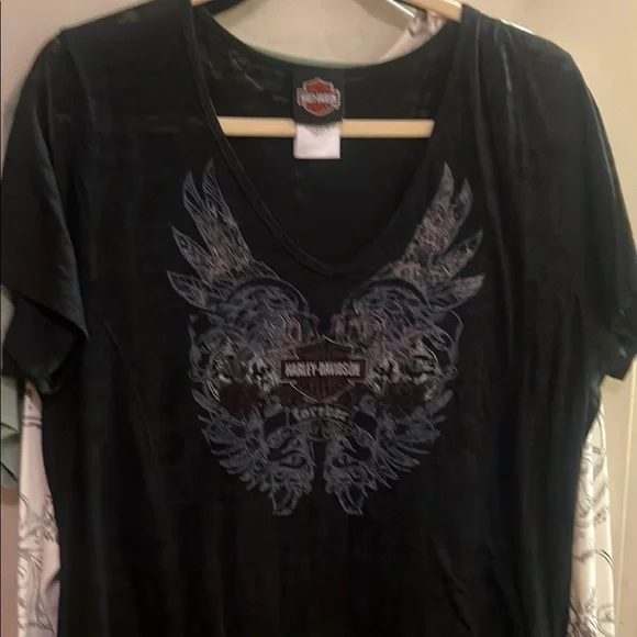 Harley -Davidson womens/plus size shirts
$10 each - Picture 3 of 4